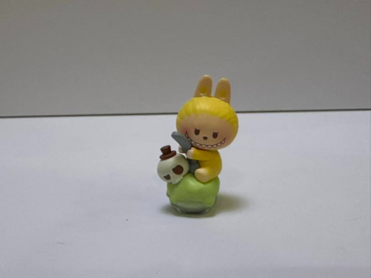 Brandonz Labubu Tycoco Ice Cream Bean (China pop up limited) POP BEAN by POP MART