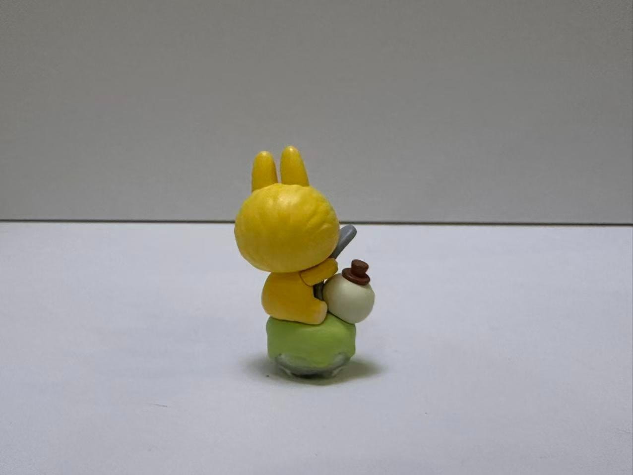 Brandonz Labubu Tycoco Ice Cream Bean (China pop up limited) POP BEAN by POP MART