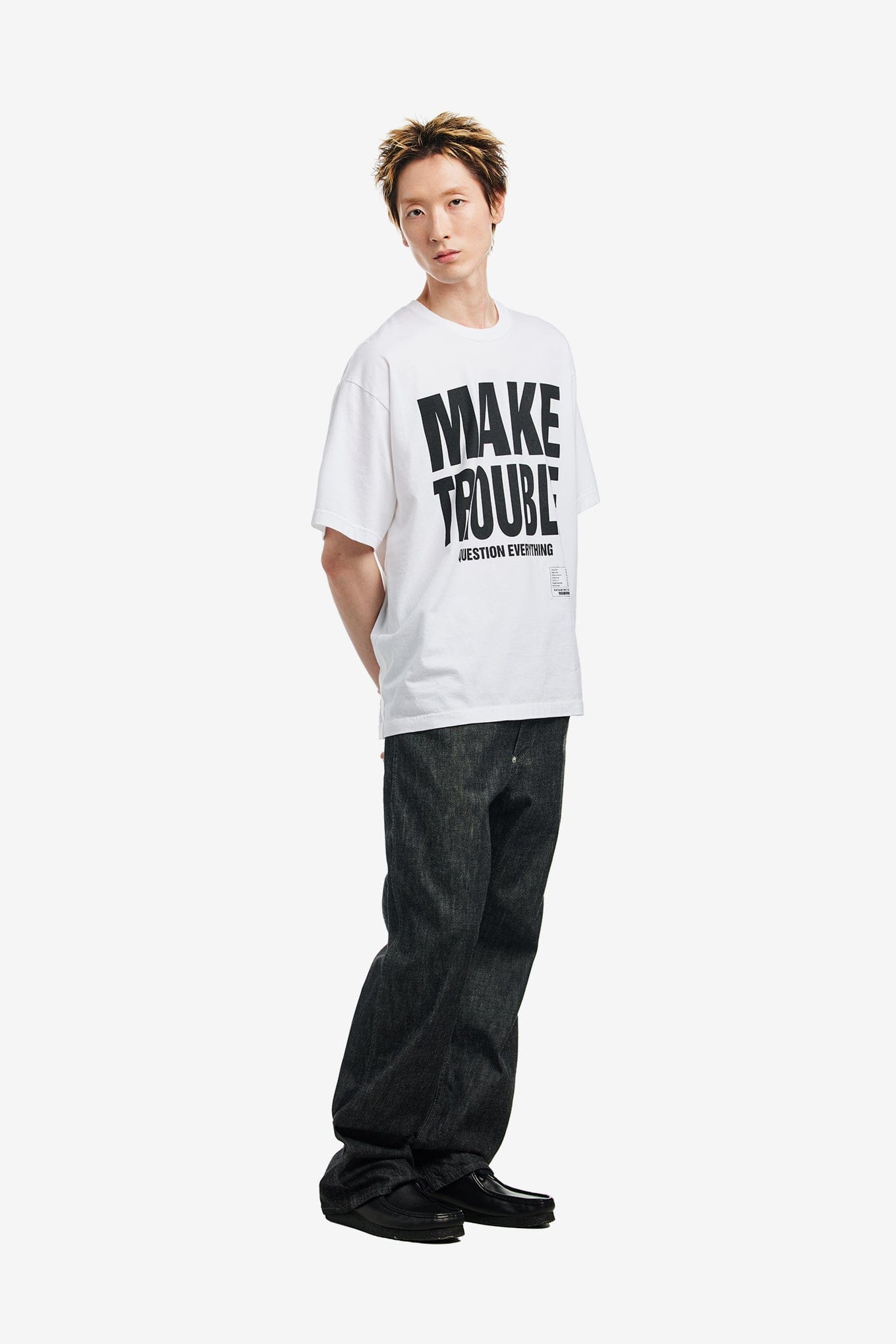 Neighborhood X KATHARINE HAMNETT . CREWNECK SS - 2