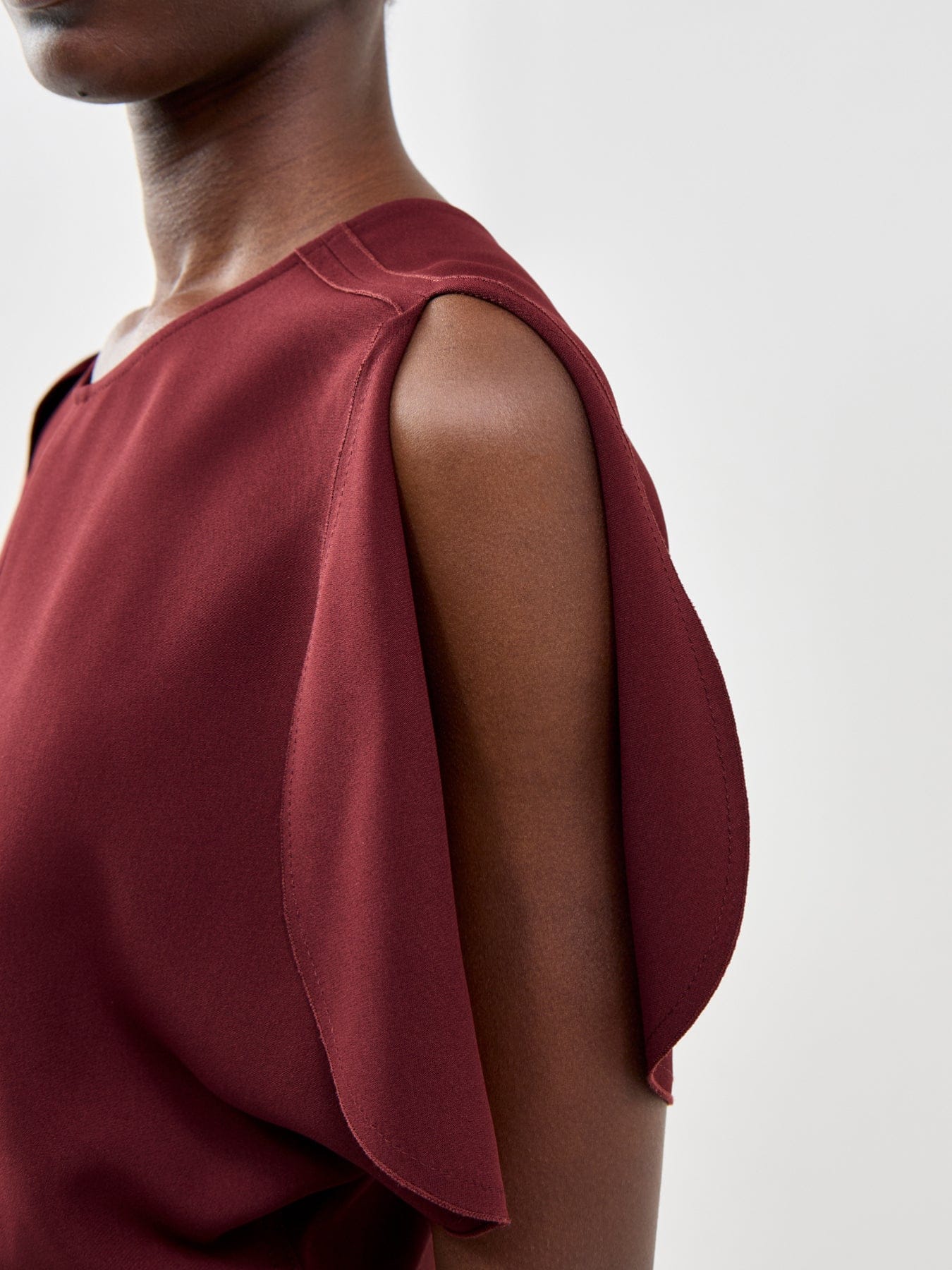 Victoria Beckham Bela Midi Dress Burgundy