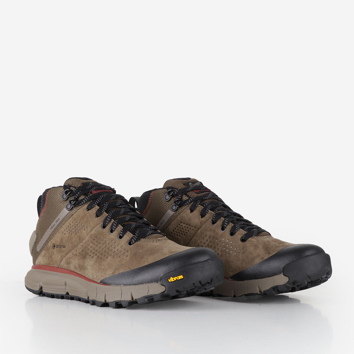 Danner Boots Danner Trail 2650 Mid 4" GTX Boots - D Standard Fit