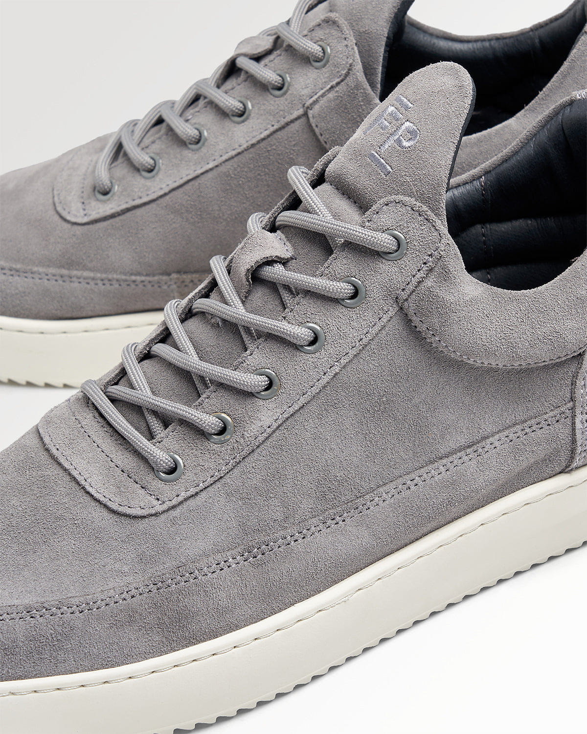 Conventional Low Top Organic Suede Grey