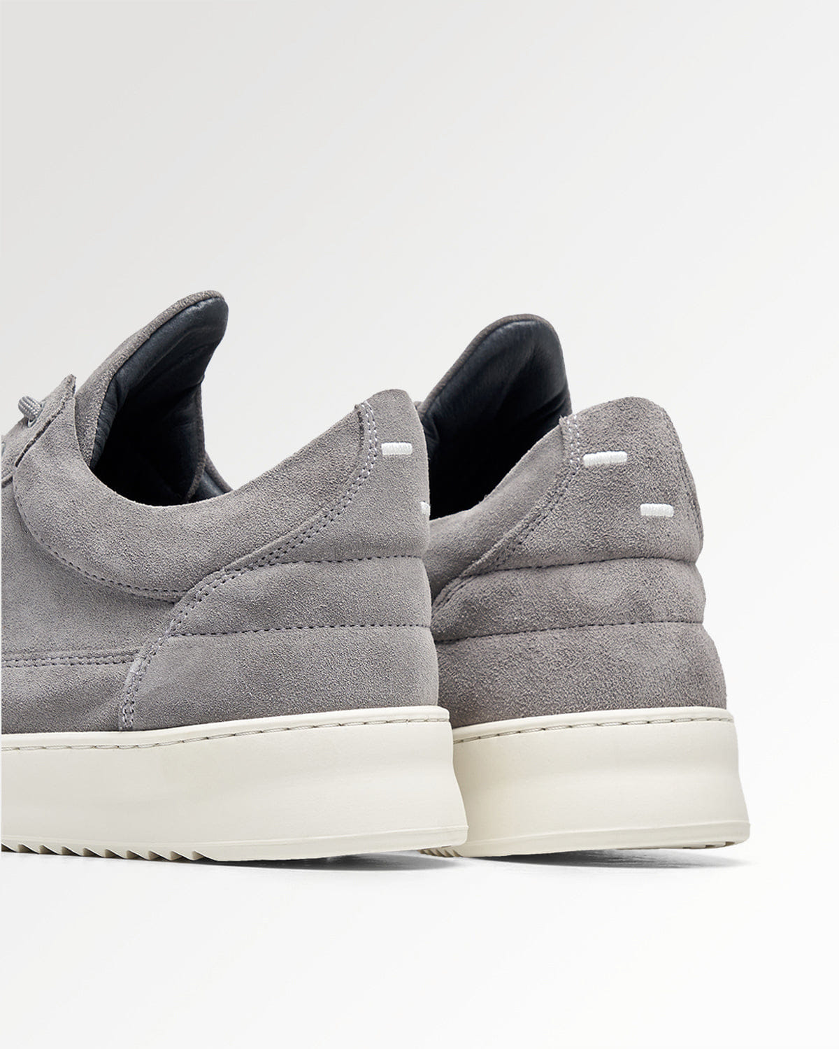 Conventional Low Top Organic Suede Grey