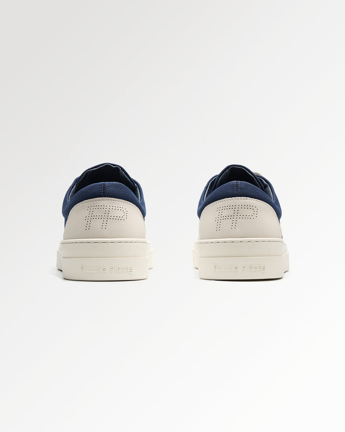 Conventional Riviera Low Navy