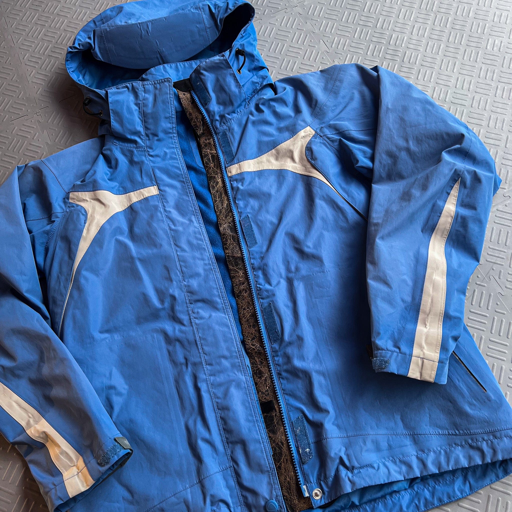Nike ACG Vintage 2000's Nike ACG Goretex Jacket (M)