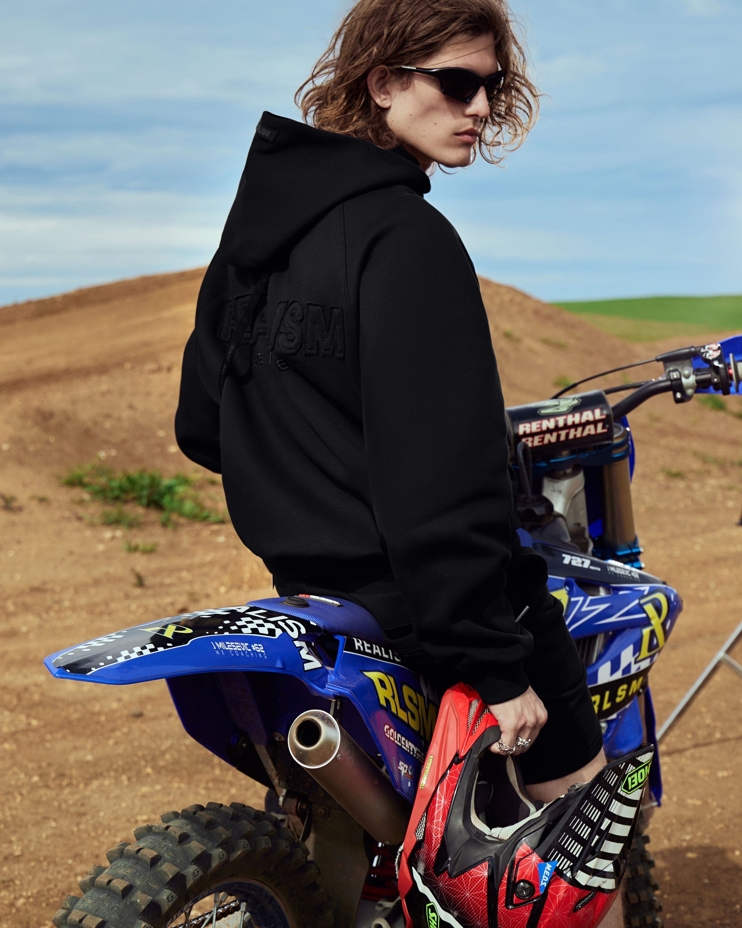 Realism SSS REALISM LEGACY HOODIE BLACK