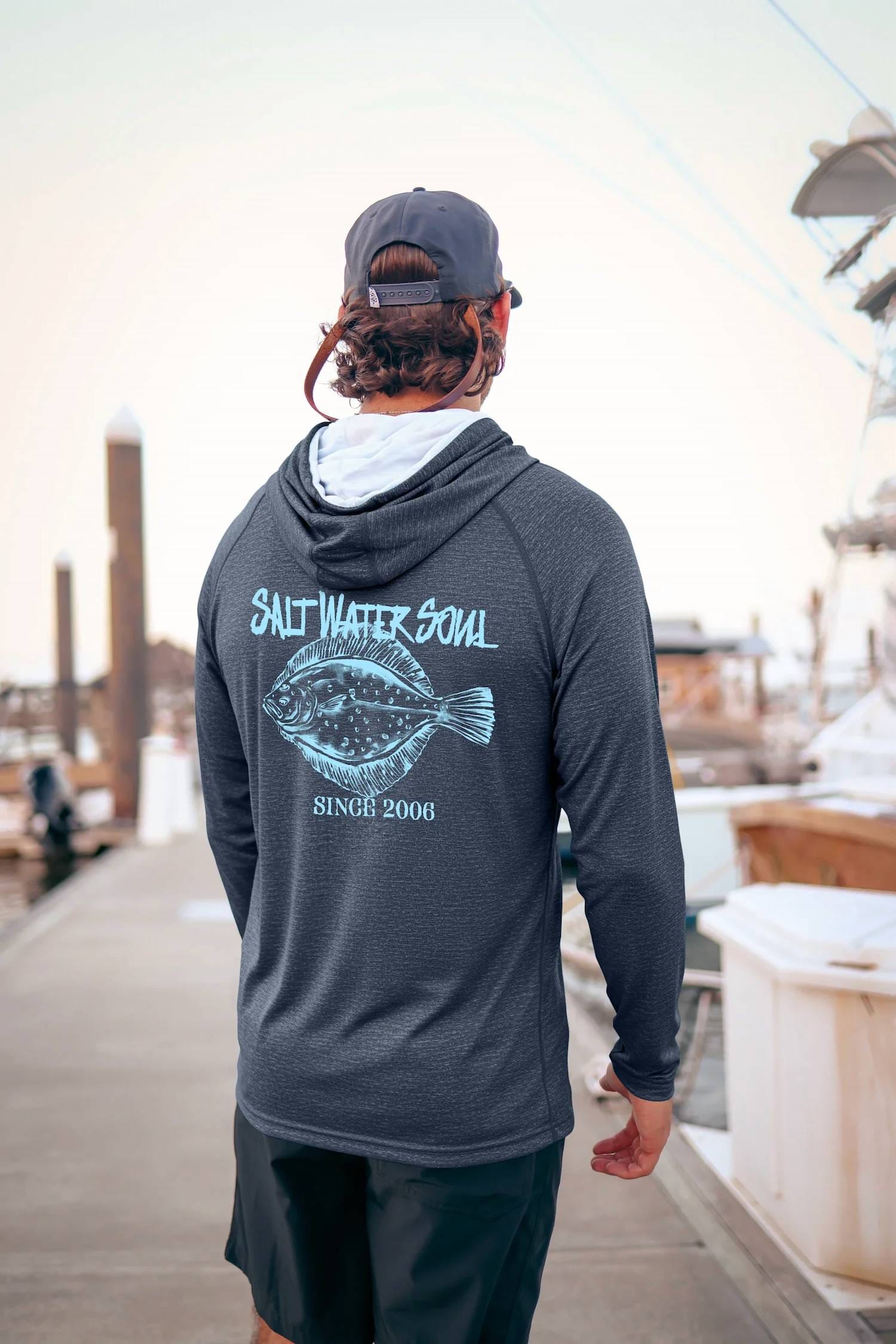 Classic Men's Flounder Classic Performance Hoodie In Grey