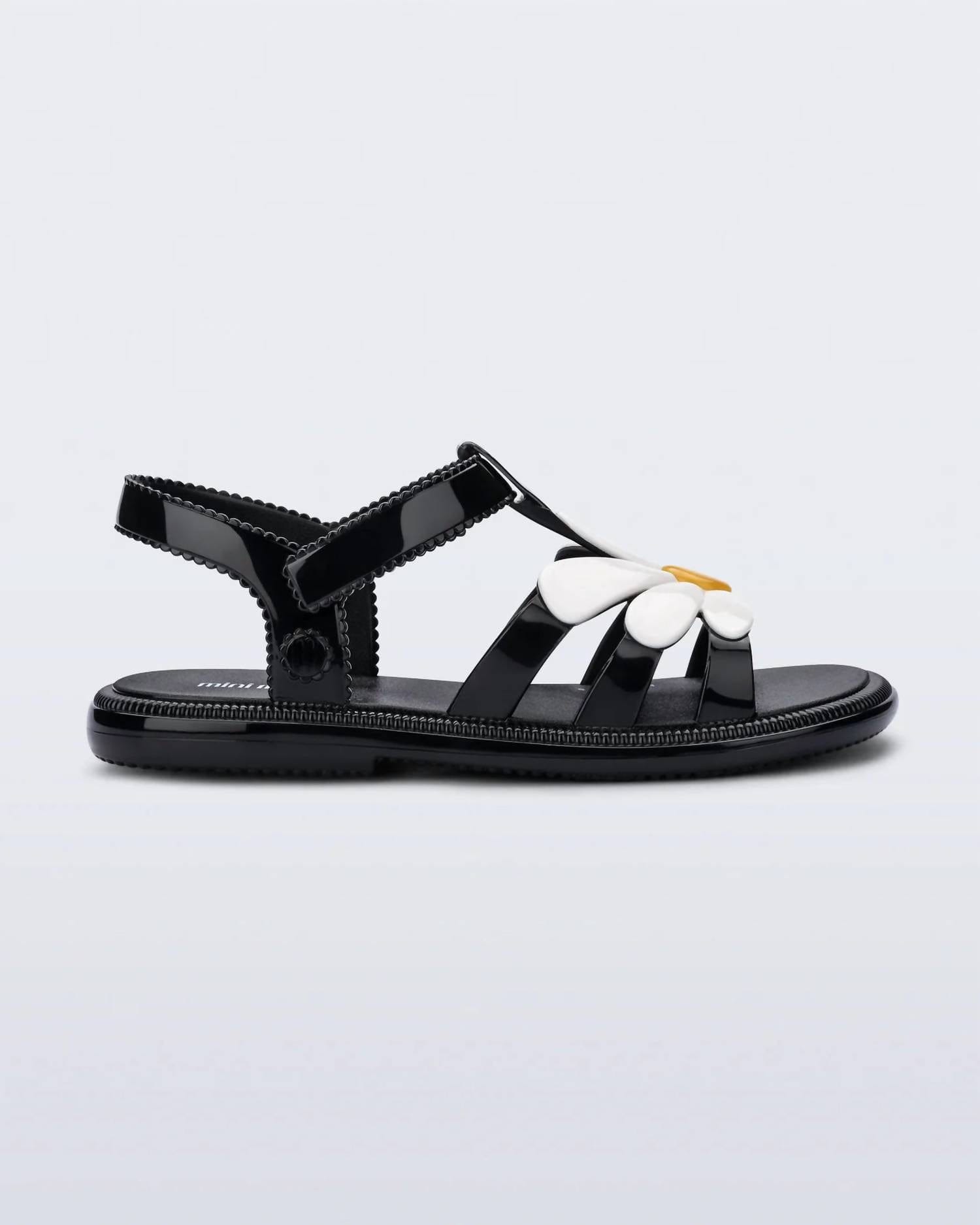 WHITE* Girl's Hip Bloom Pearly Sandals In Black & White