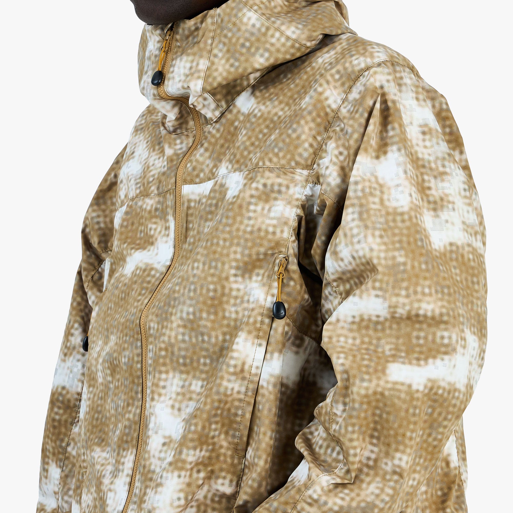 BEAMS Tech Zip Hoodie / Coyote