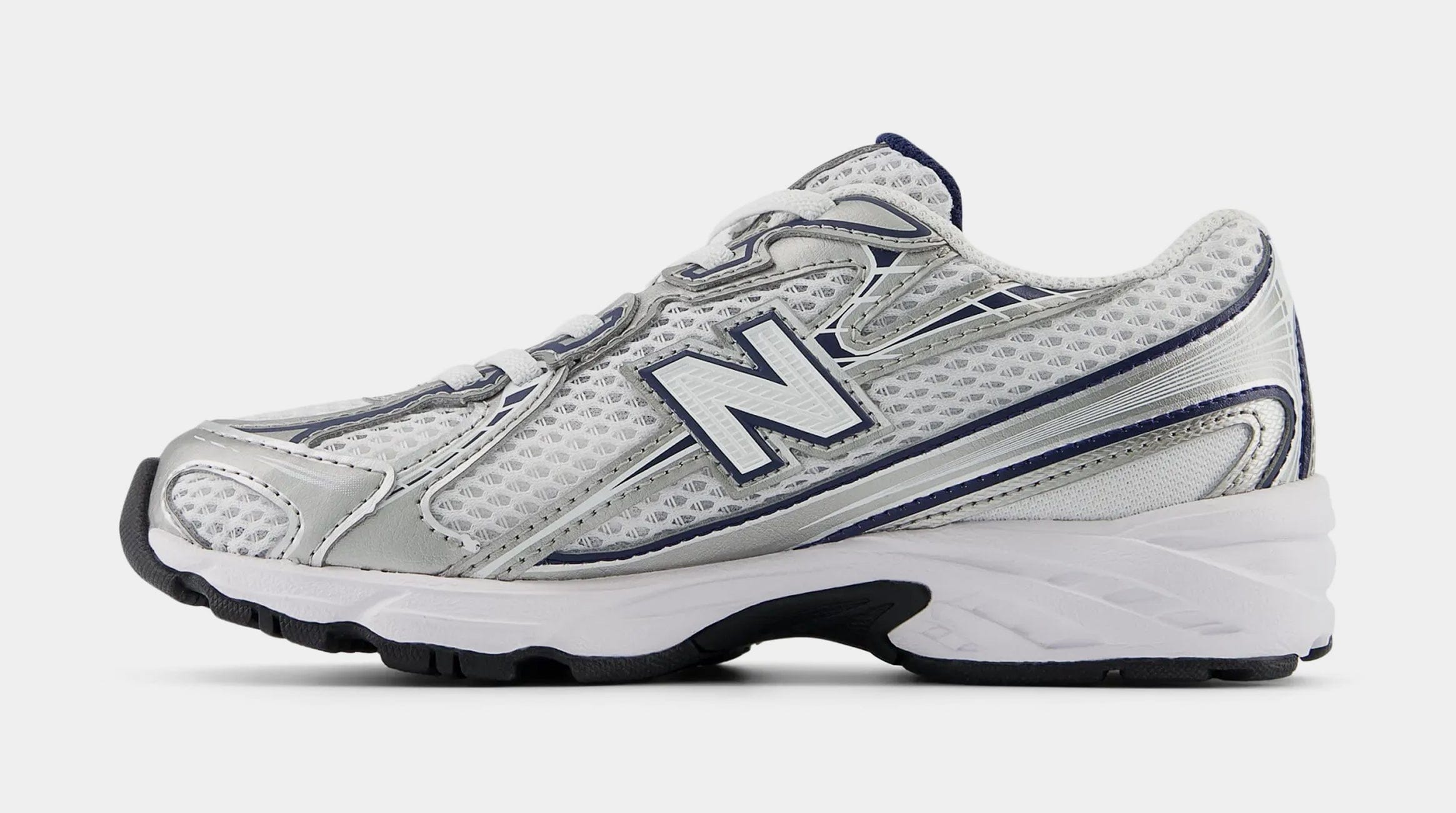 Newbalance 740 Bungee Lace Preschool Lifestyle Shoes (White/Navy)