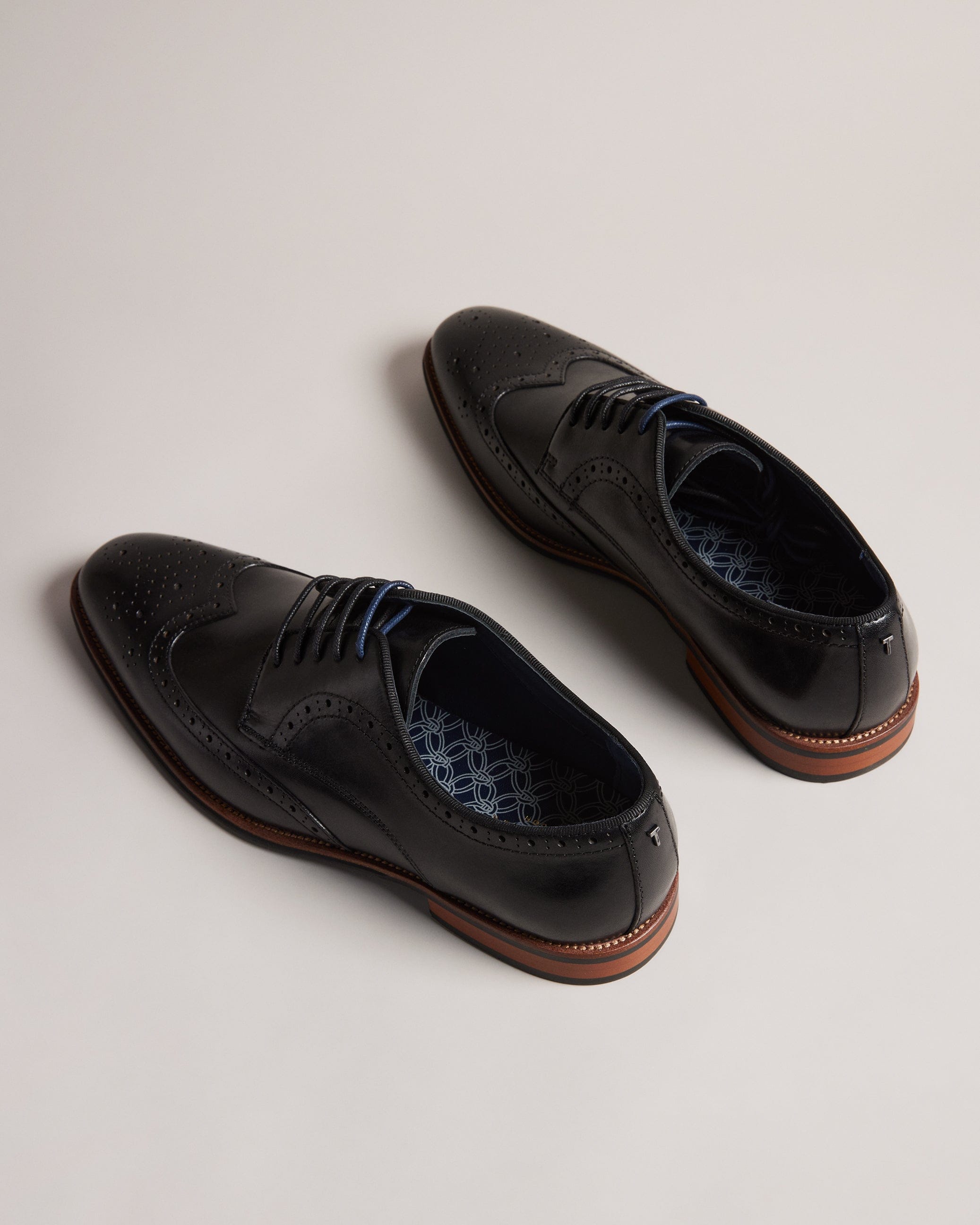 SHOE Markuse Brogue Derby Formal Shoe Black