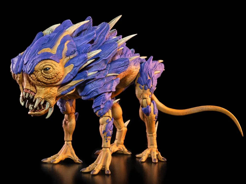 Four Horsemen Cosmic Legions: OxKrewe: Book One, Thraxxon - Lowland Scapeback Action Figure