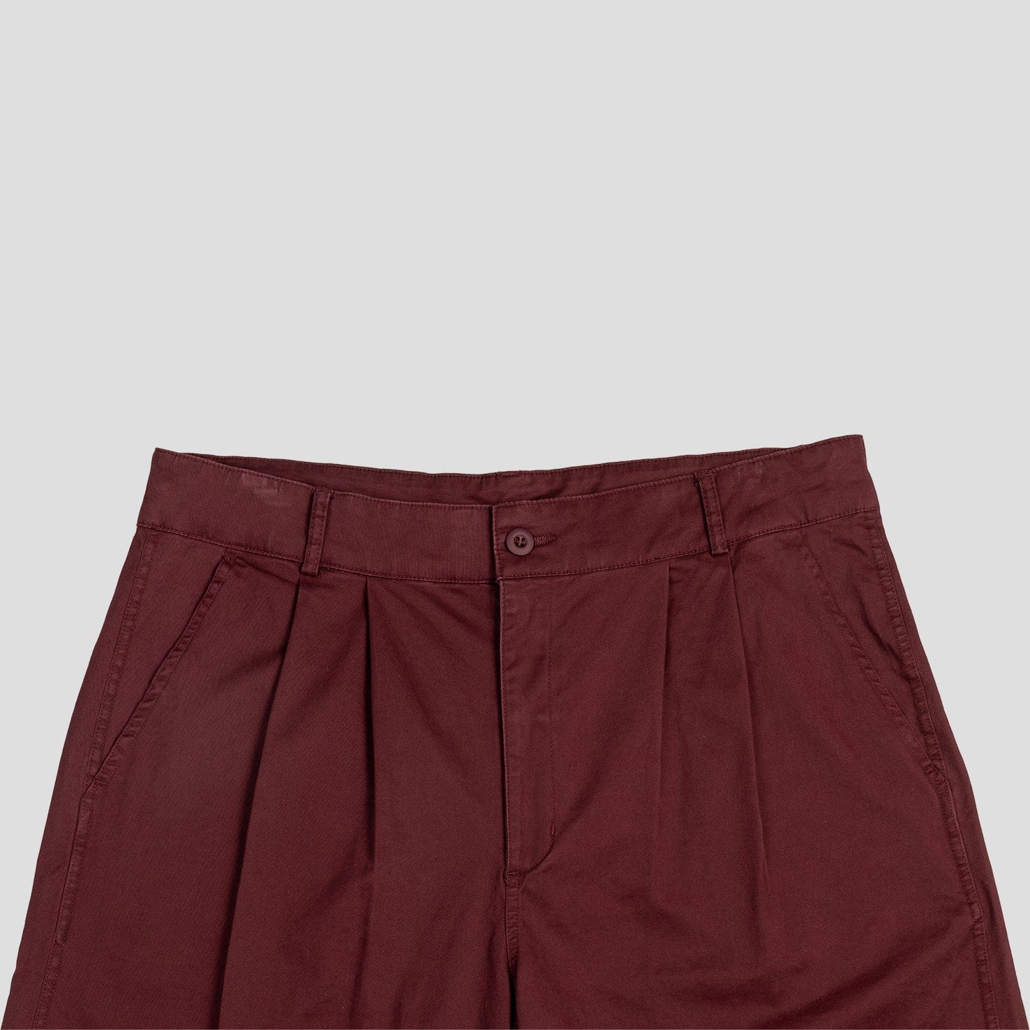 UMBRO amongst few x UMBRO - Chapel End Double Pleated Shorts (Burgundy)
