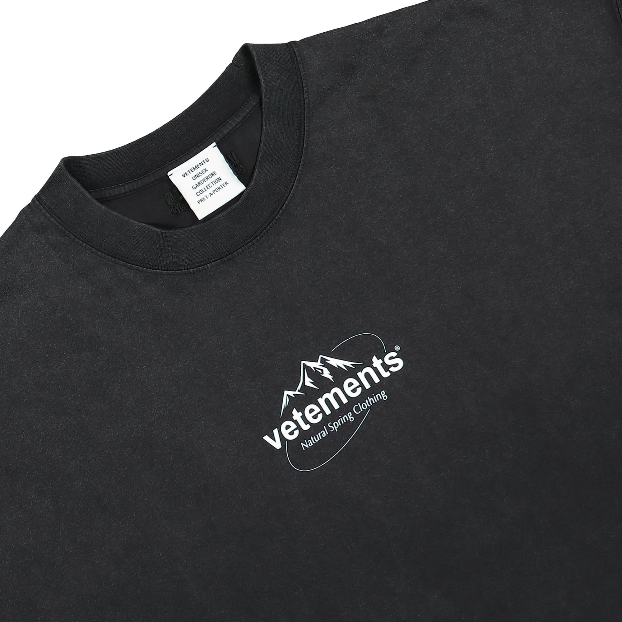 Vetements Spring Logo T - Shirt