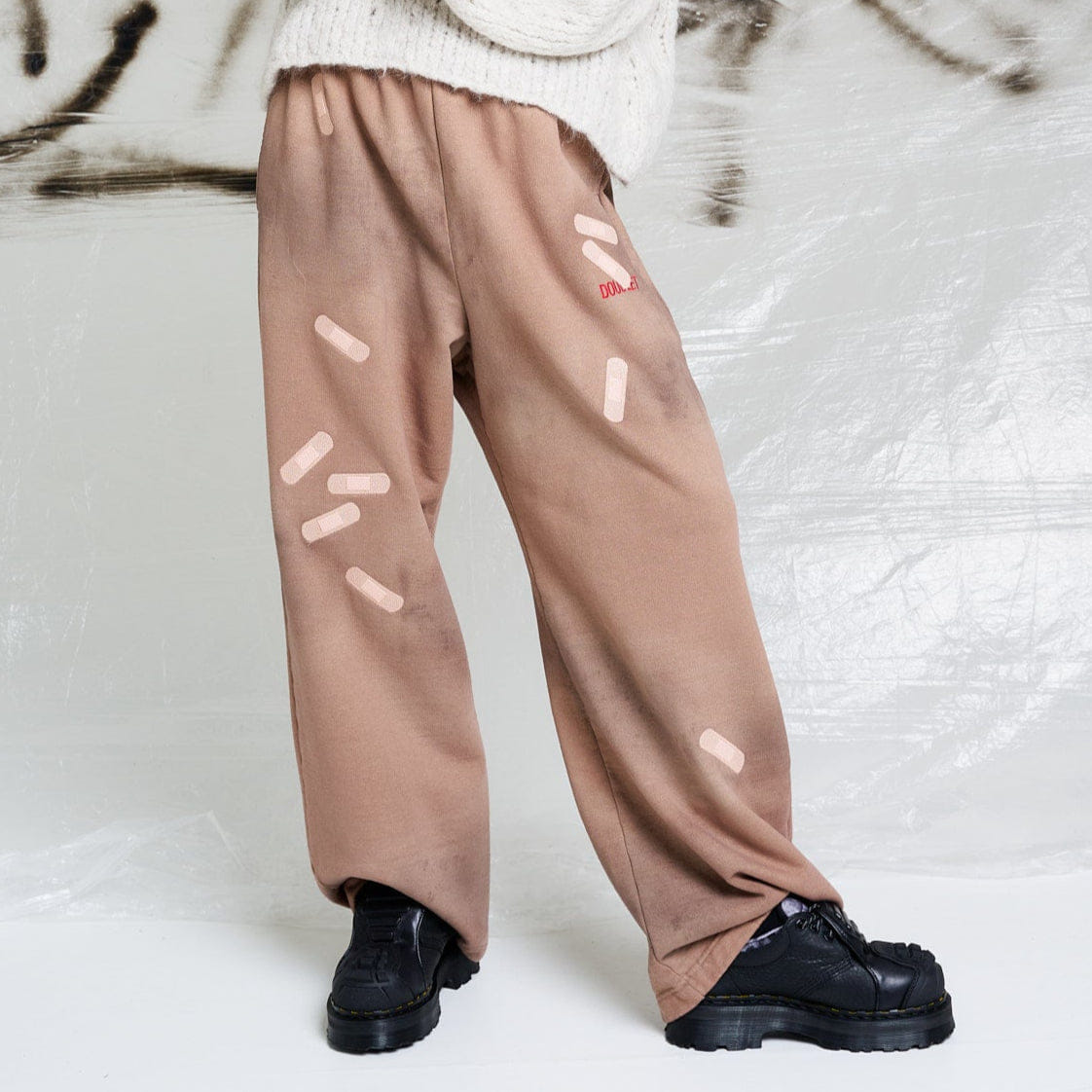 Doublet Bandage Embroidery Sweat Pants