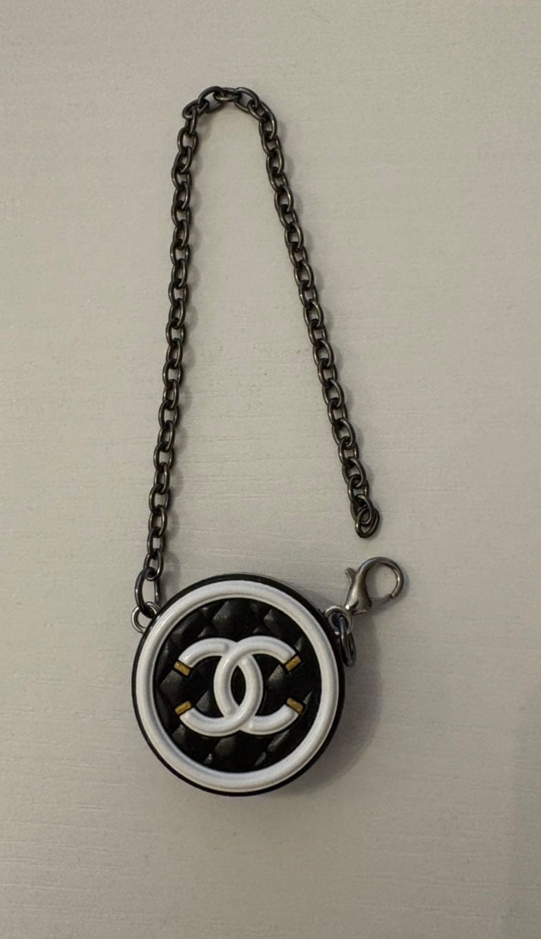 Cctlanna Black round CC bag - Labubu accessories