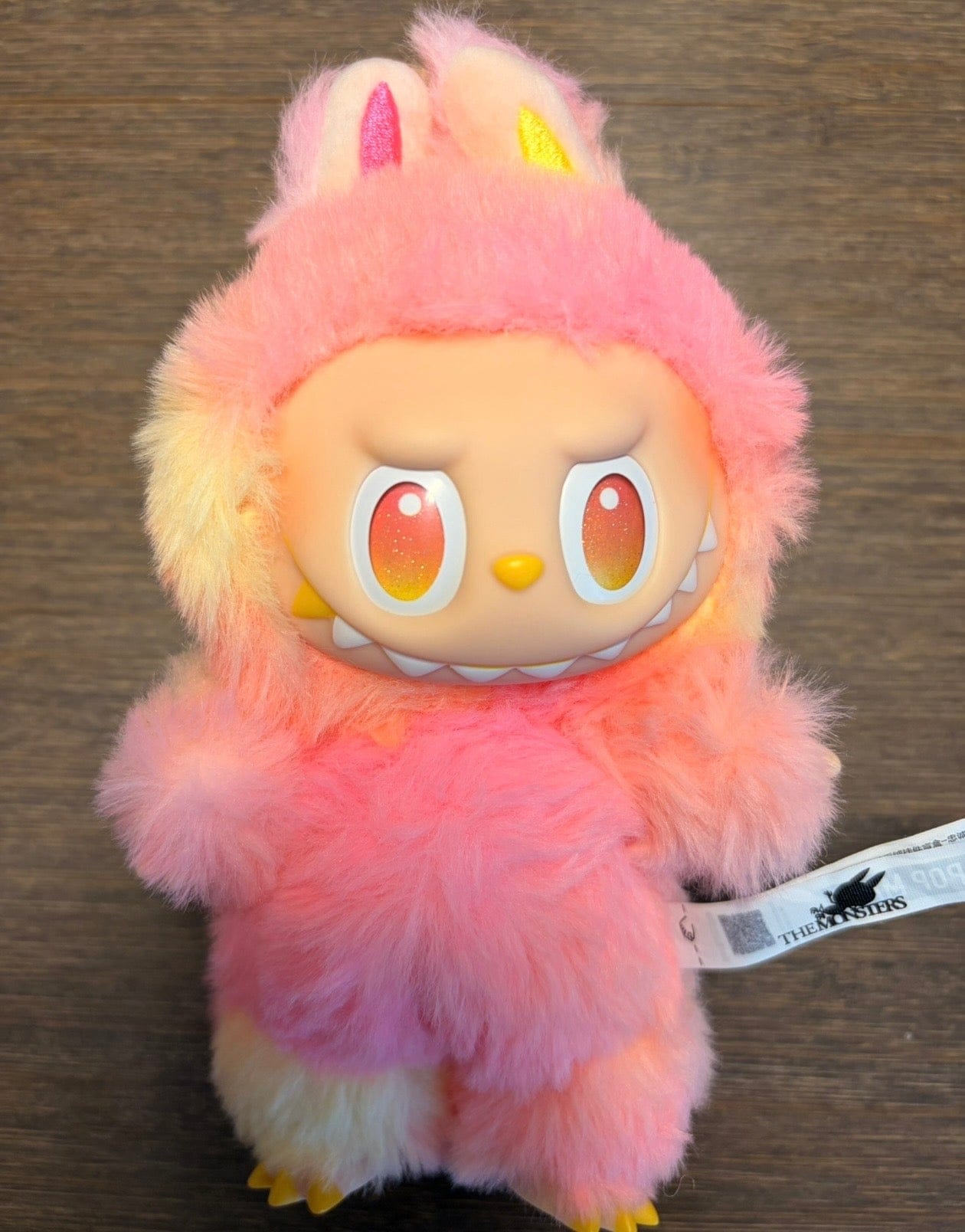 Siubigar Loyalty - THE MONSTERS Labubu Big Into Energy by Pop Mart