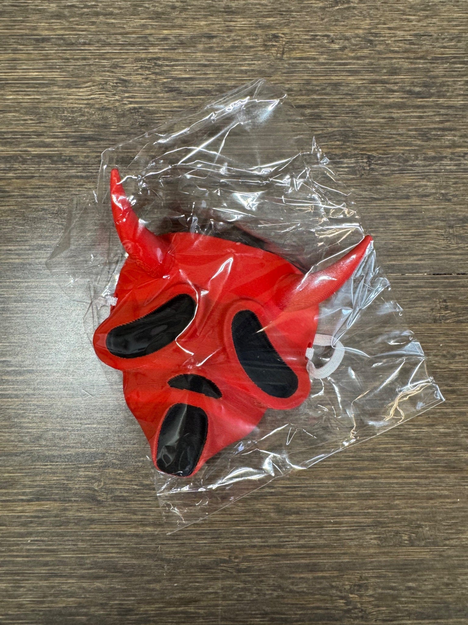 Siubigar Halloween Mask for Labubu - Red Scream