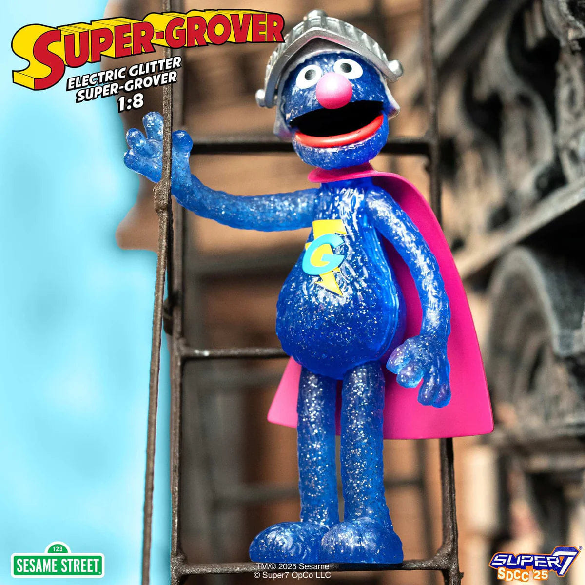 Super7 SESAME STREET REACTION FIGURES - SUPER GROVER (W/CHASE)