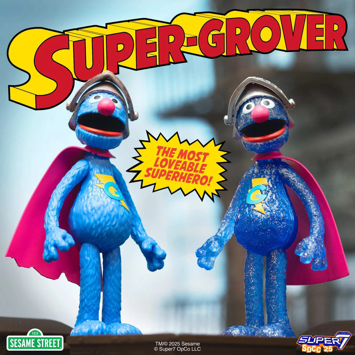 Super7 SESAME STREET REACTION FIGURES - SUPER GROVER (W/CHASE)