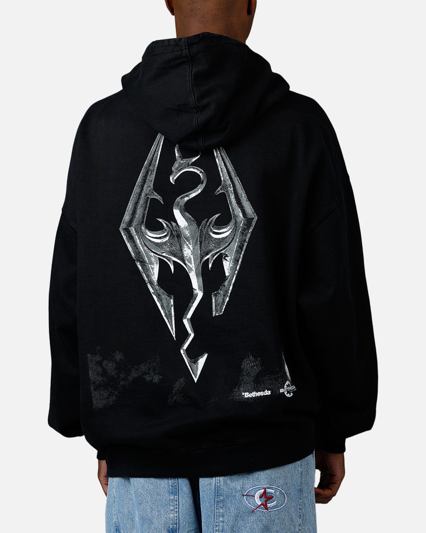 73studio x The Elder Scrolls V: Skyrim '11 Daedric Premium Hoodie Black