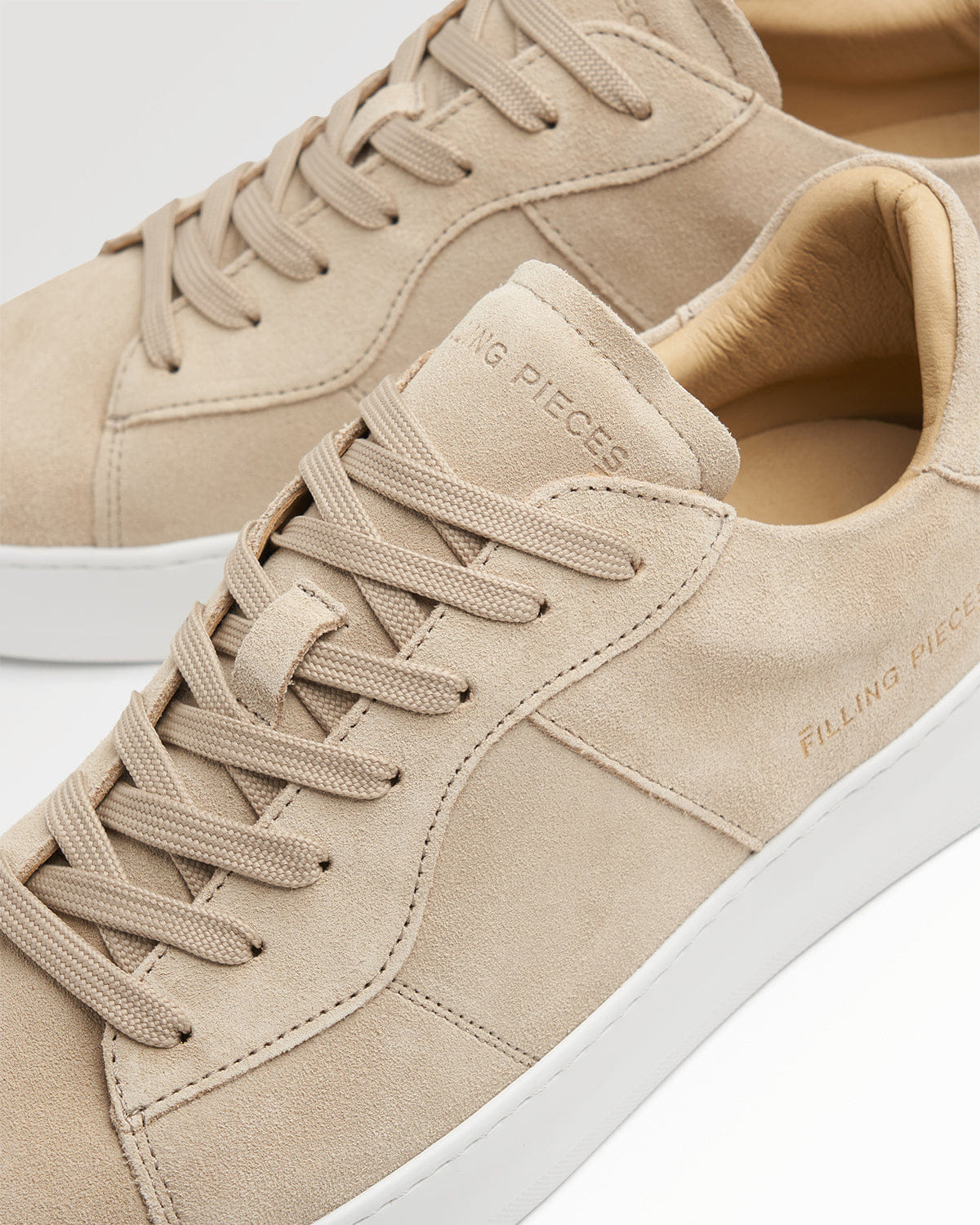Conventional Court Suede Beige
