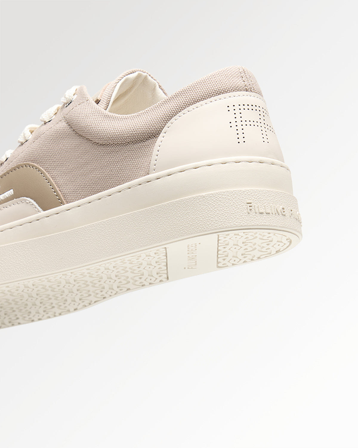 Conventional Riviera Low Beige