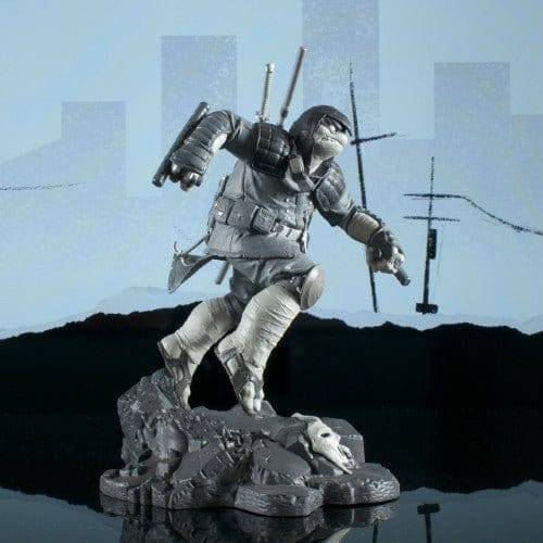 Diamond Select Teenage Mutant Ninja Turtles The Last Ronin PVC 10 - Inch Diorama
