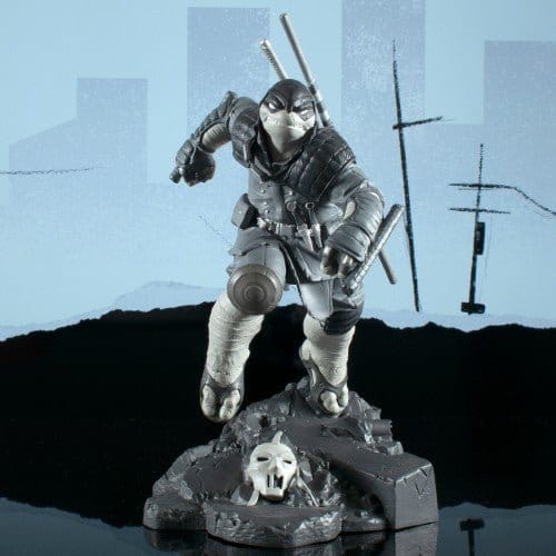 Diamond Select Teenage Mutant Ninja Turtles The Last Ronin PVC 10 - Inch Diorama