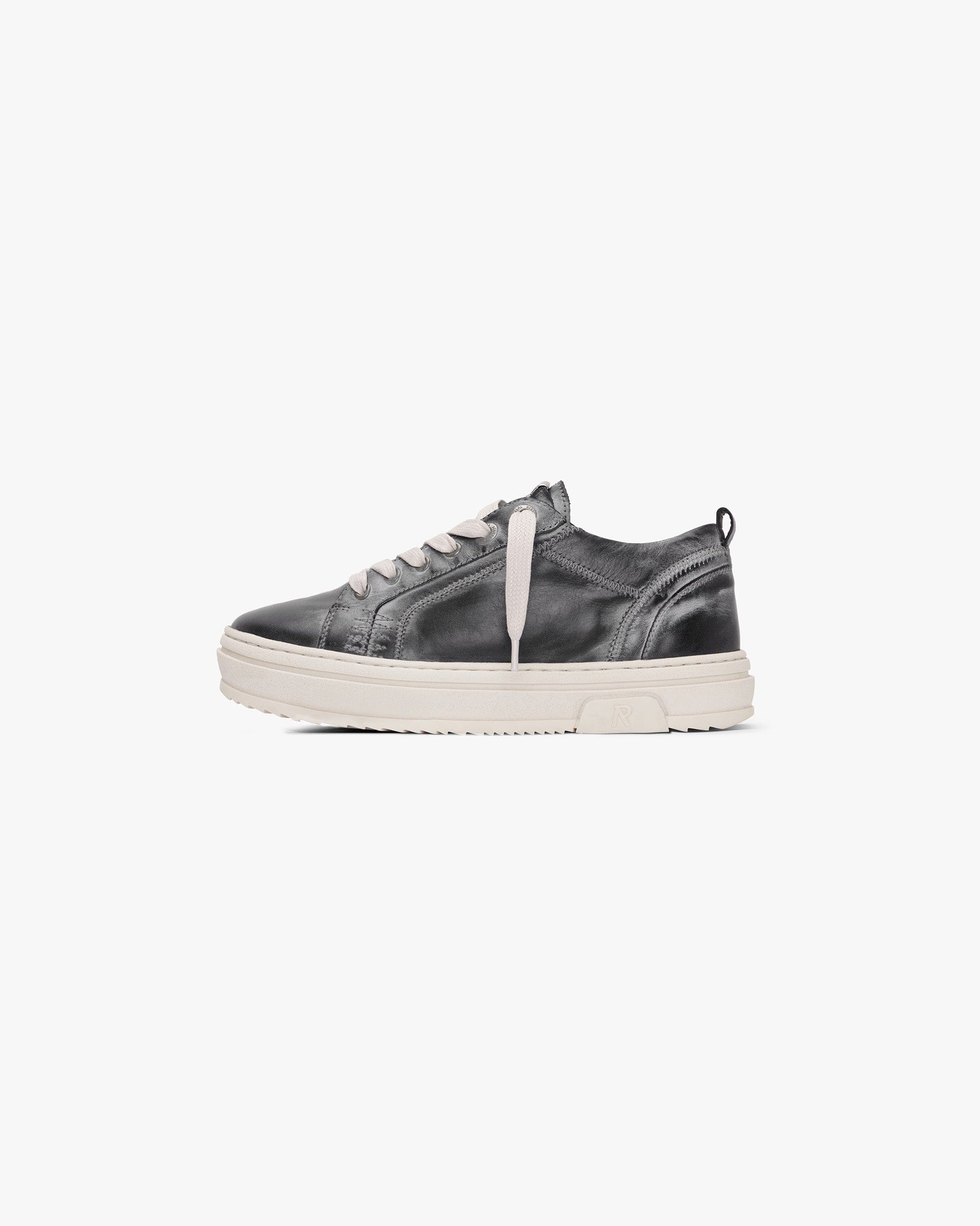 FW25 HTN Low Distressed - Off Black