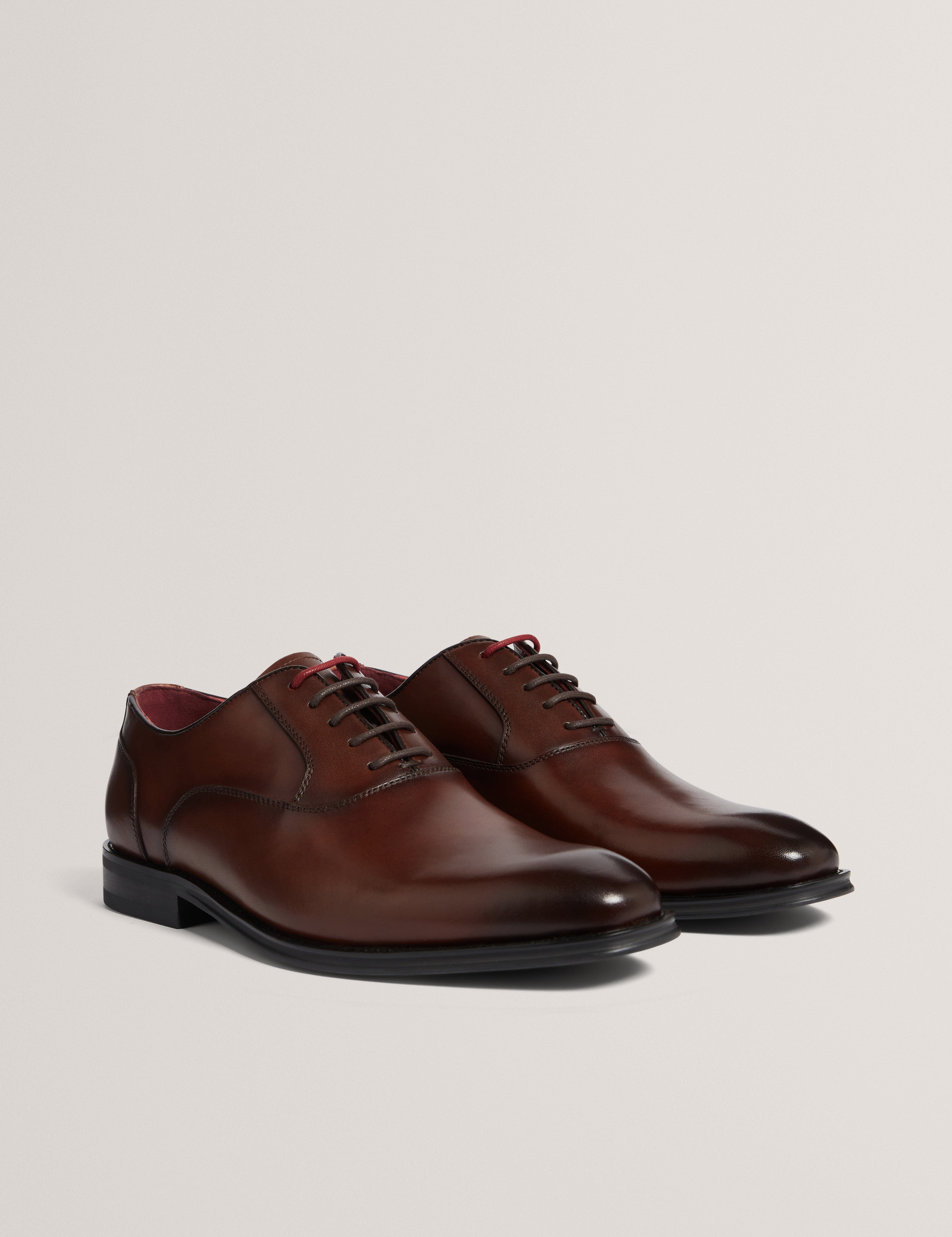 SHOE Wylden Brogue Shoe Brown