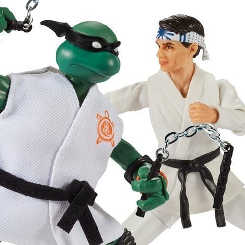 Playmates Teenage Mutant Ninja Turtles x Cobra Kai - Michelangelo vs. Daniel LaRusso 2 - Pack Action Figures