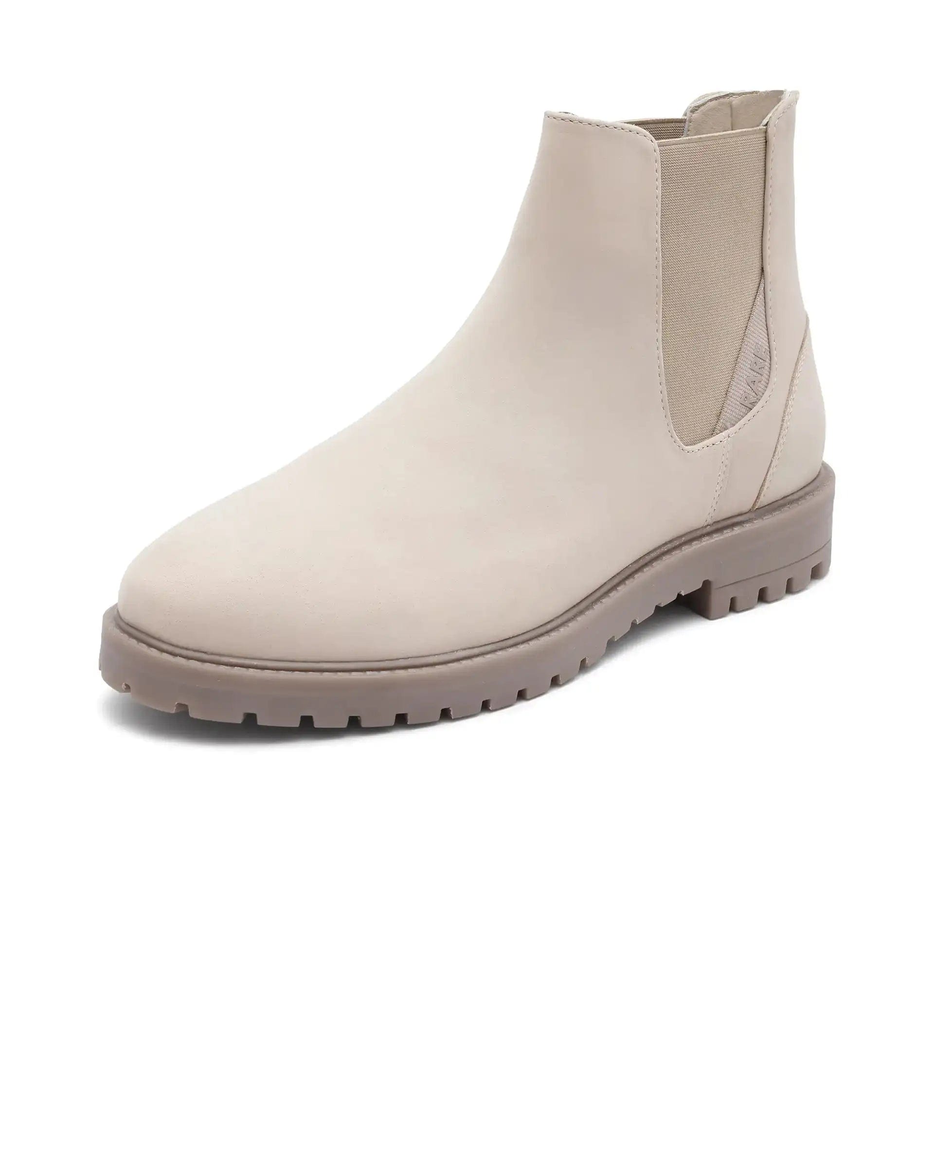 RAREZ Rare Rabbit Men's Gum Pro Ivory Classic Chelsea Boot