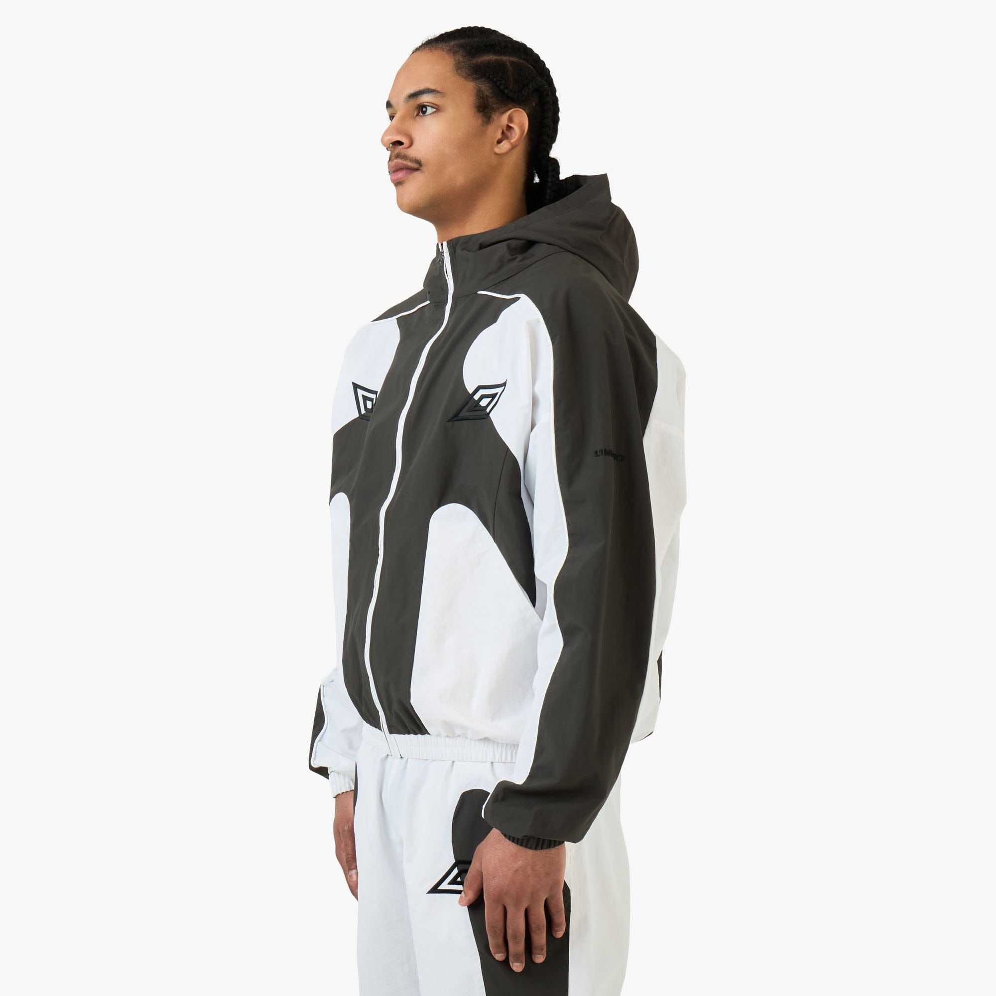 Umbro Guarding Masked Tracksuit White / Dark Olive