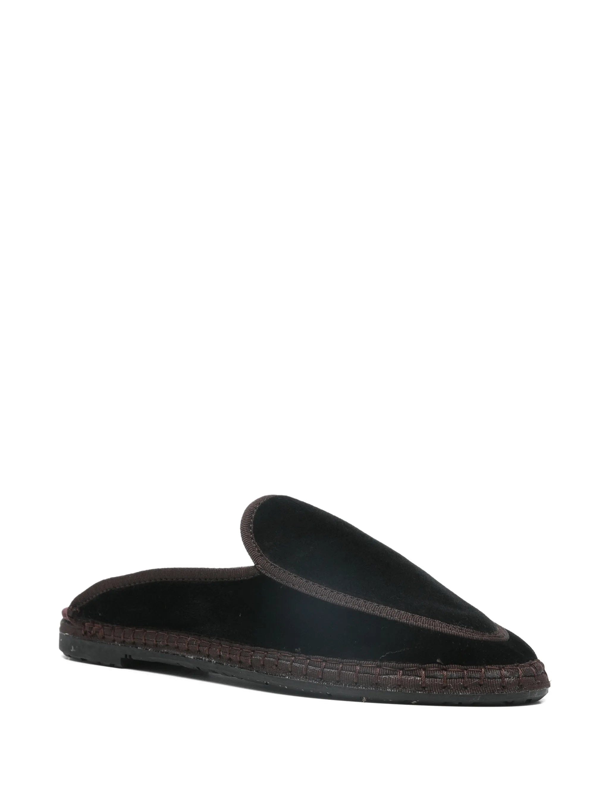 Flabelus Bruna mules