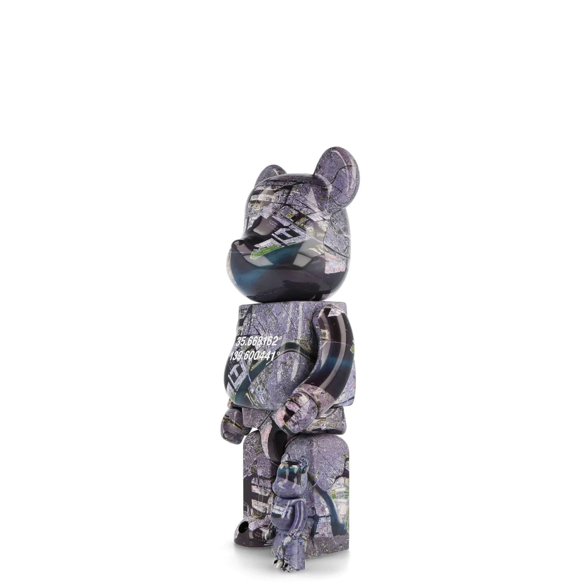 Medicom Be@rbrick OVERVIEW Tokyo, Japan 400% + 100%