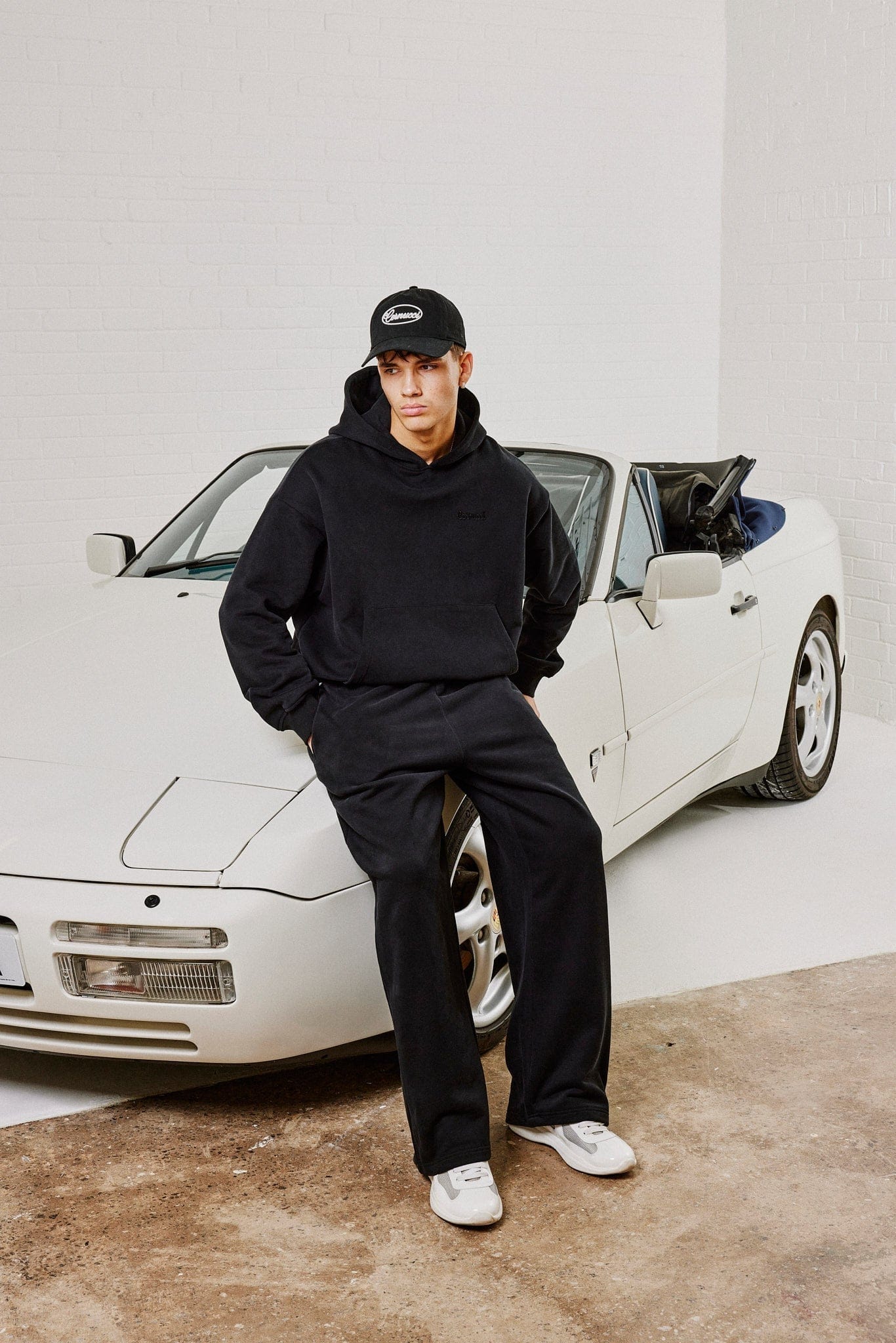 Cernucci Boxy Hoodie & Relaxed Jogger - Black