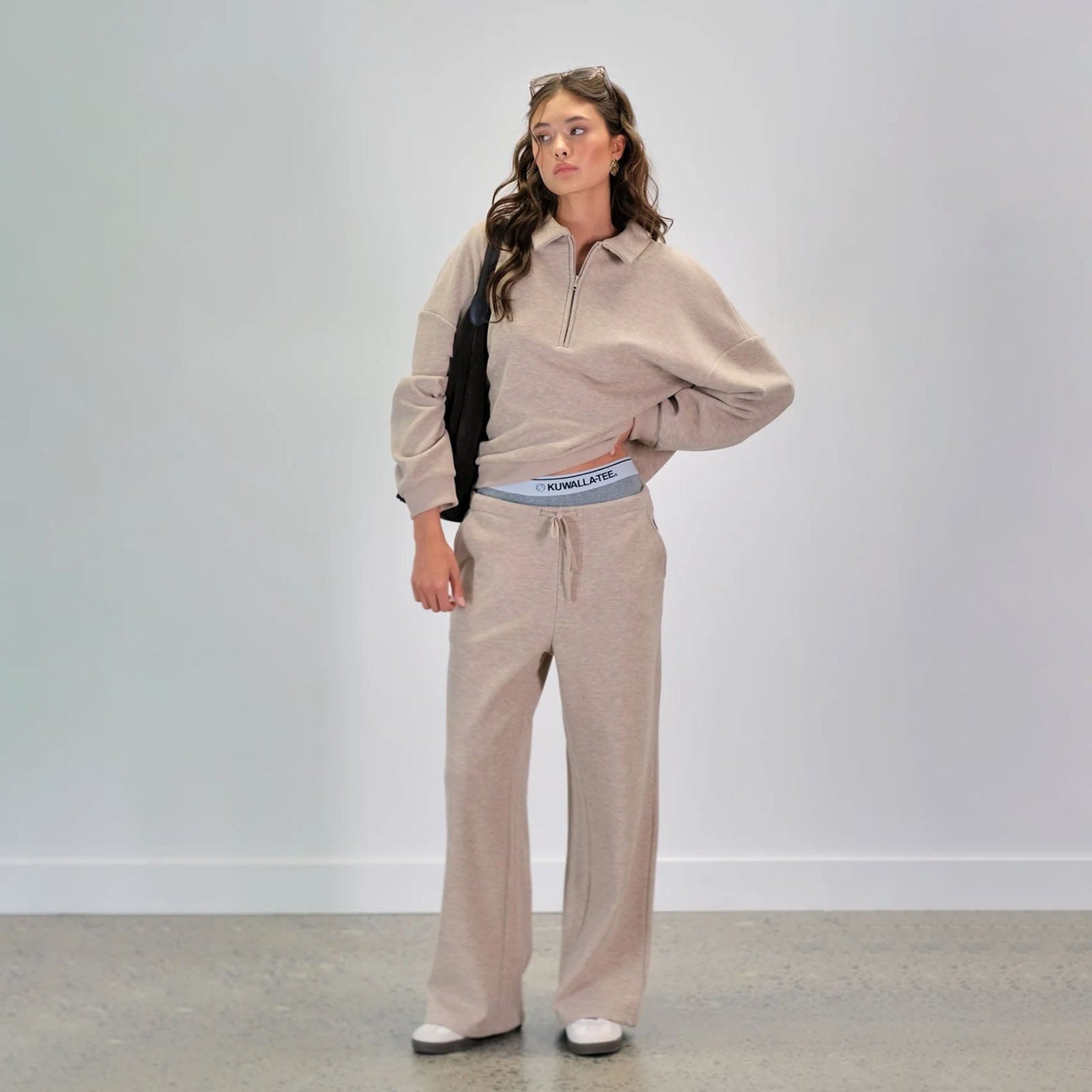 Kuwalla Tee Kuwalla T-Shirt Arya Plush Wideleg Sweatpants Melange Beige