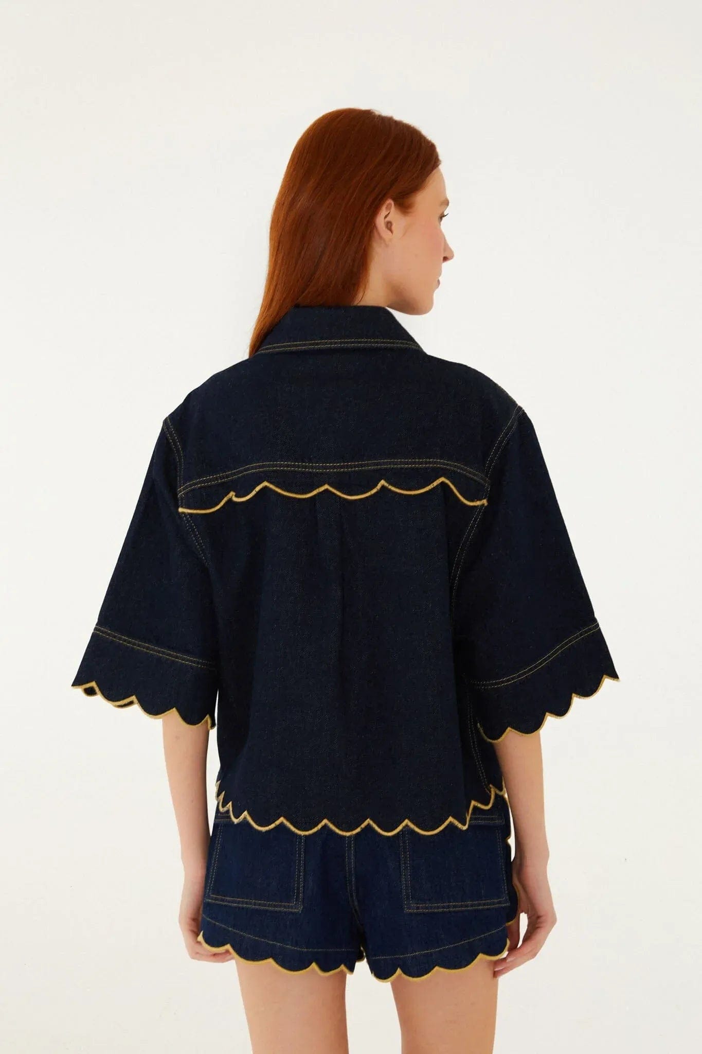 FARM RIO Pleats Denim Linen Shorts in Blue