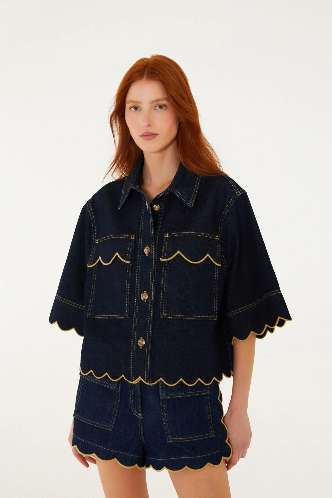 FARM RIO Pleats Denim Linen Shorts in Blue
