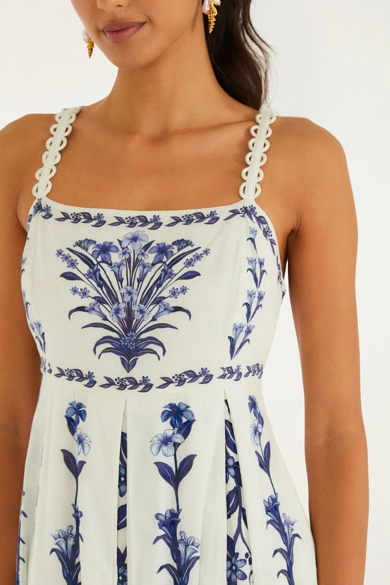 FARM RIO Flowers Arch Floral Linen Sleeveless Maxi Dress in White
