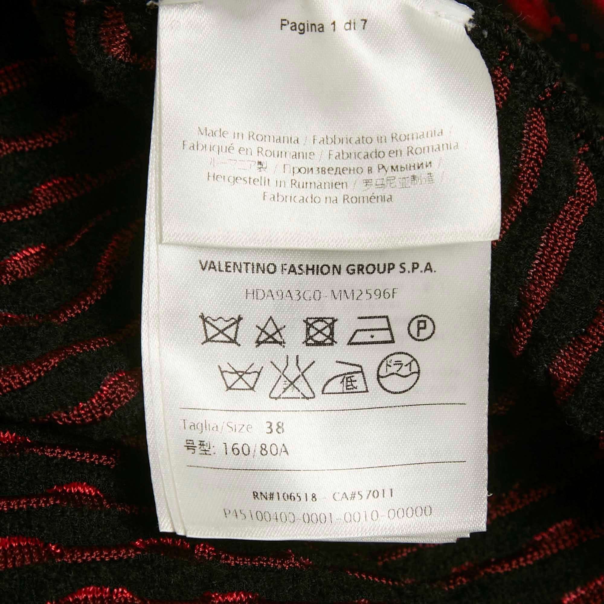 Knit Black/red Patterned Knit Flared Mini Dress