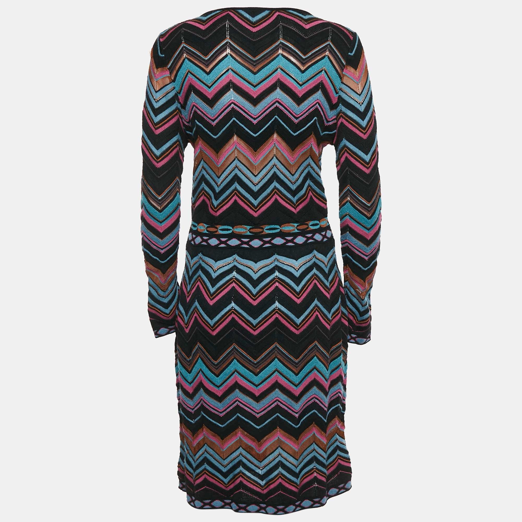 Knit Multicolor Chevron Pattern Knit V - Neck Short Dress