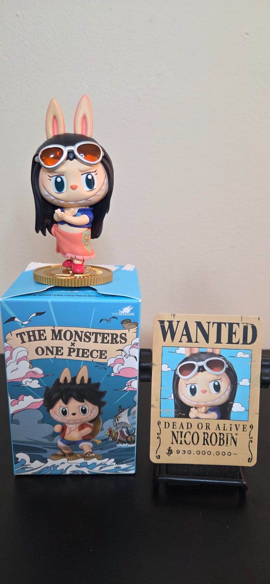 Pandaqueen Nico Robin - The Monsters One Piece Labubu Series - Pop Mart