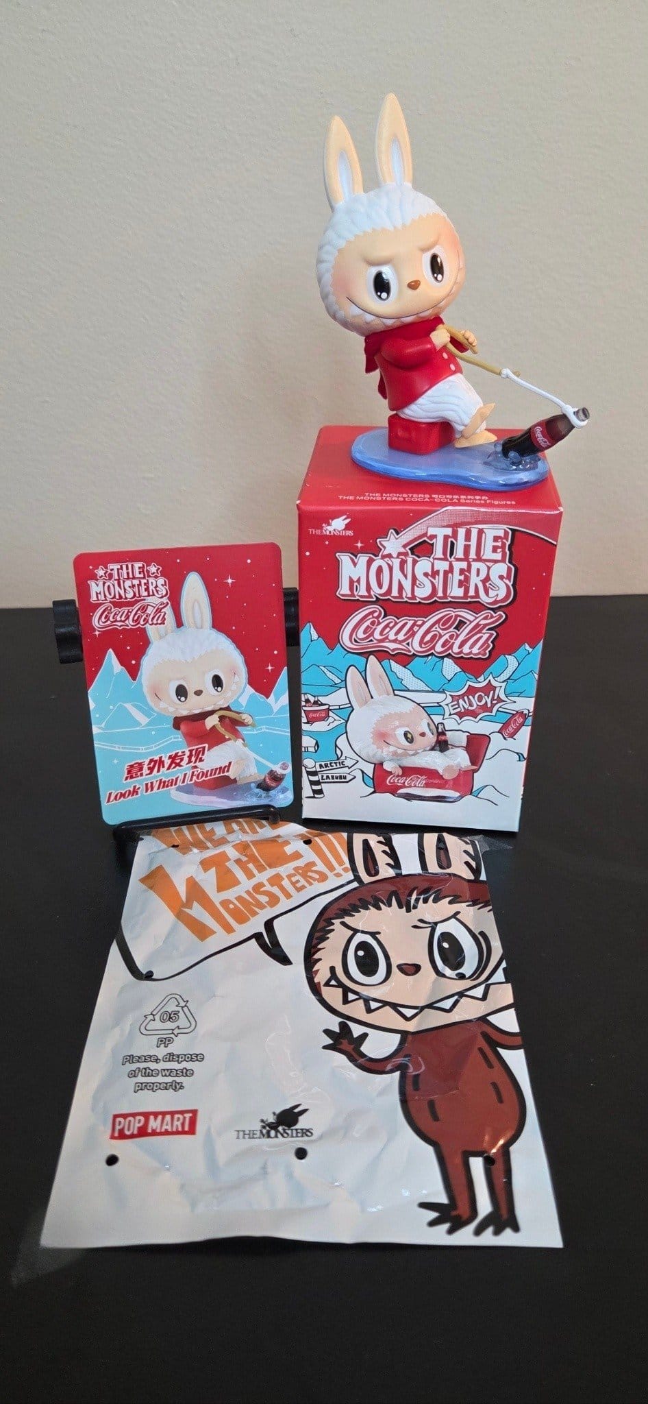 Pandaqueen Look What I Found - The Monsters Coca Cola Labubu Series - Pop Mart
