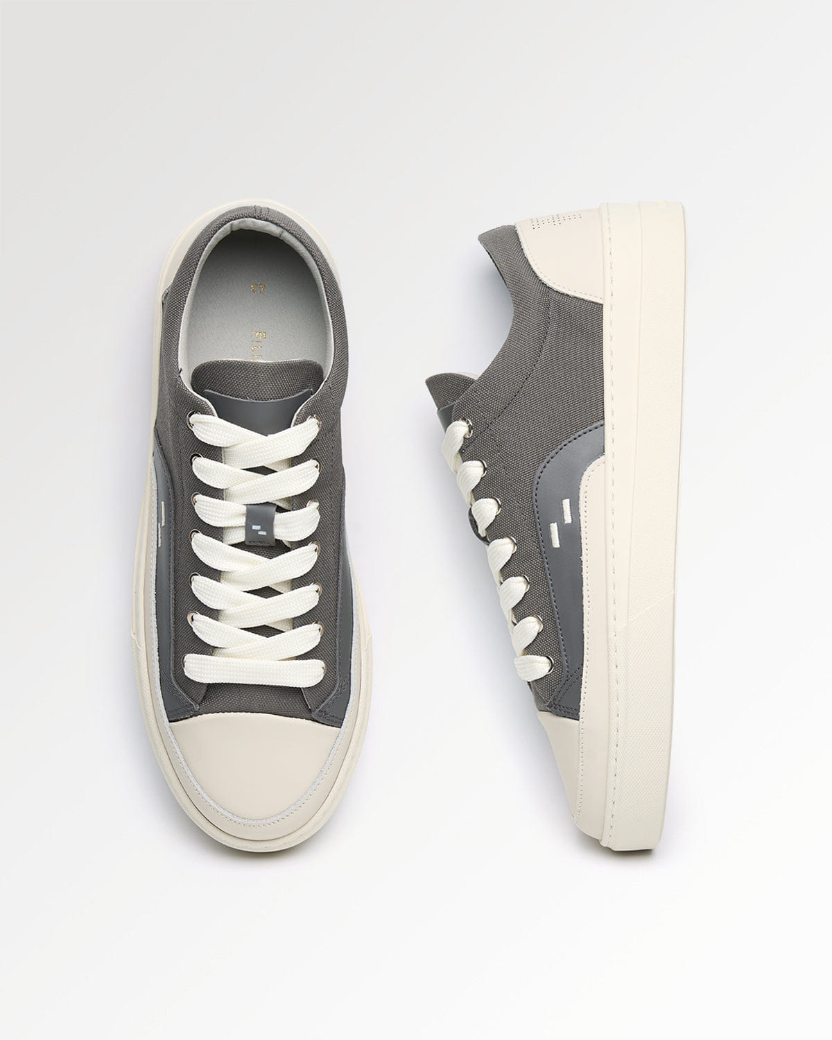 Conventional Riviera Low Dark Grey