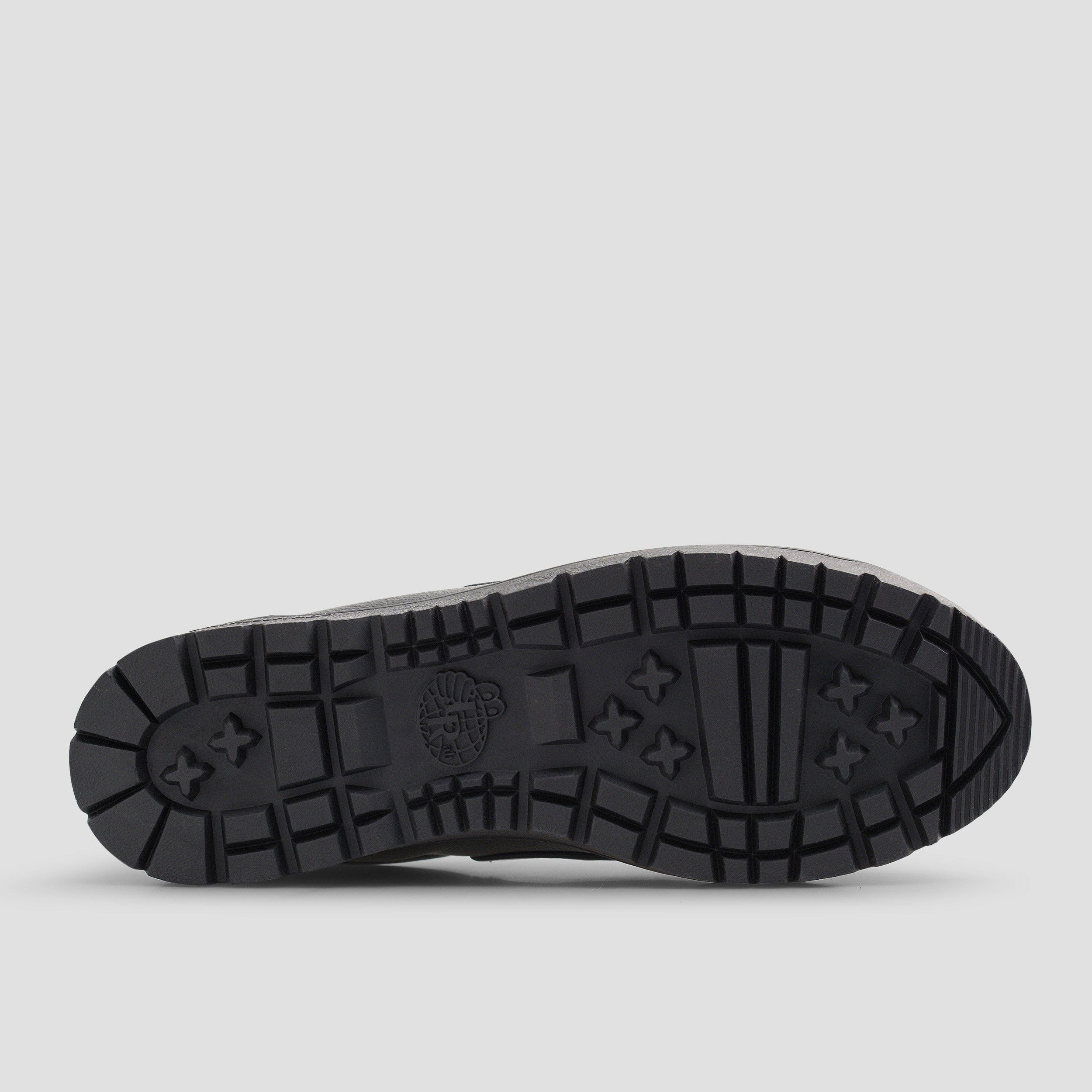 Last Resort AB GM001 Skate Shoes Black / Black