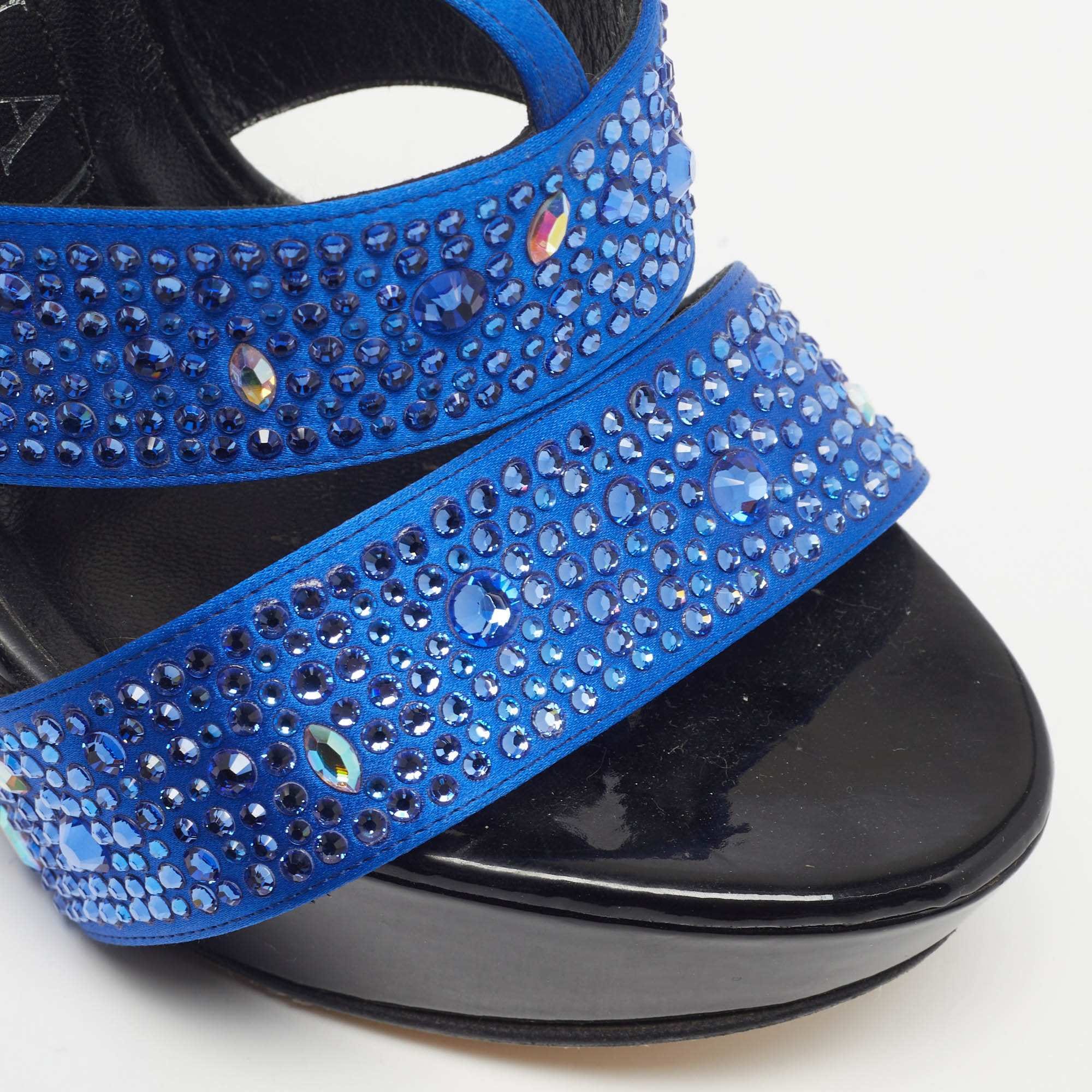 Gina Alicia Cobalt