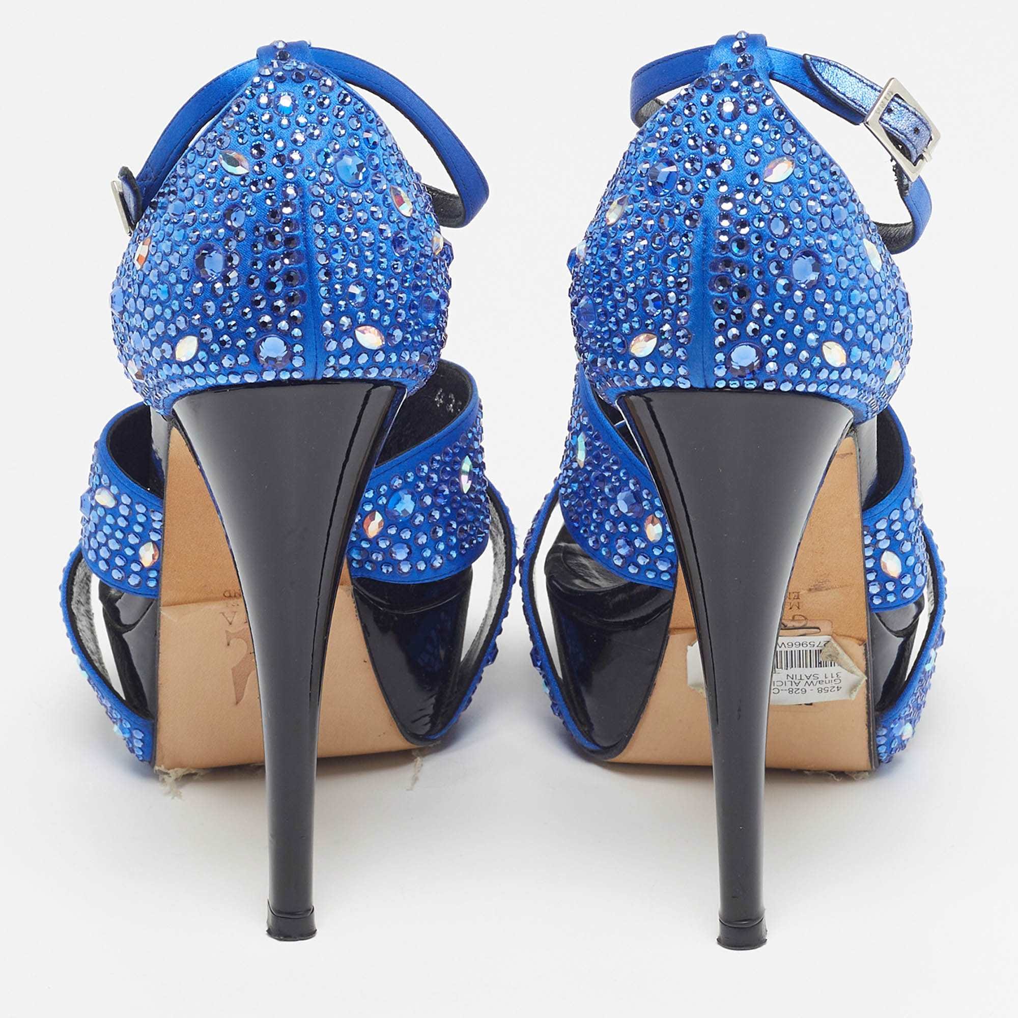 Gina Alicia Cobalt