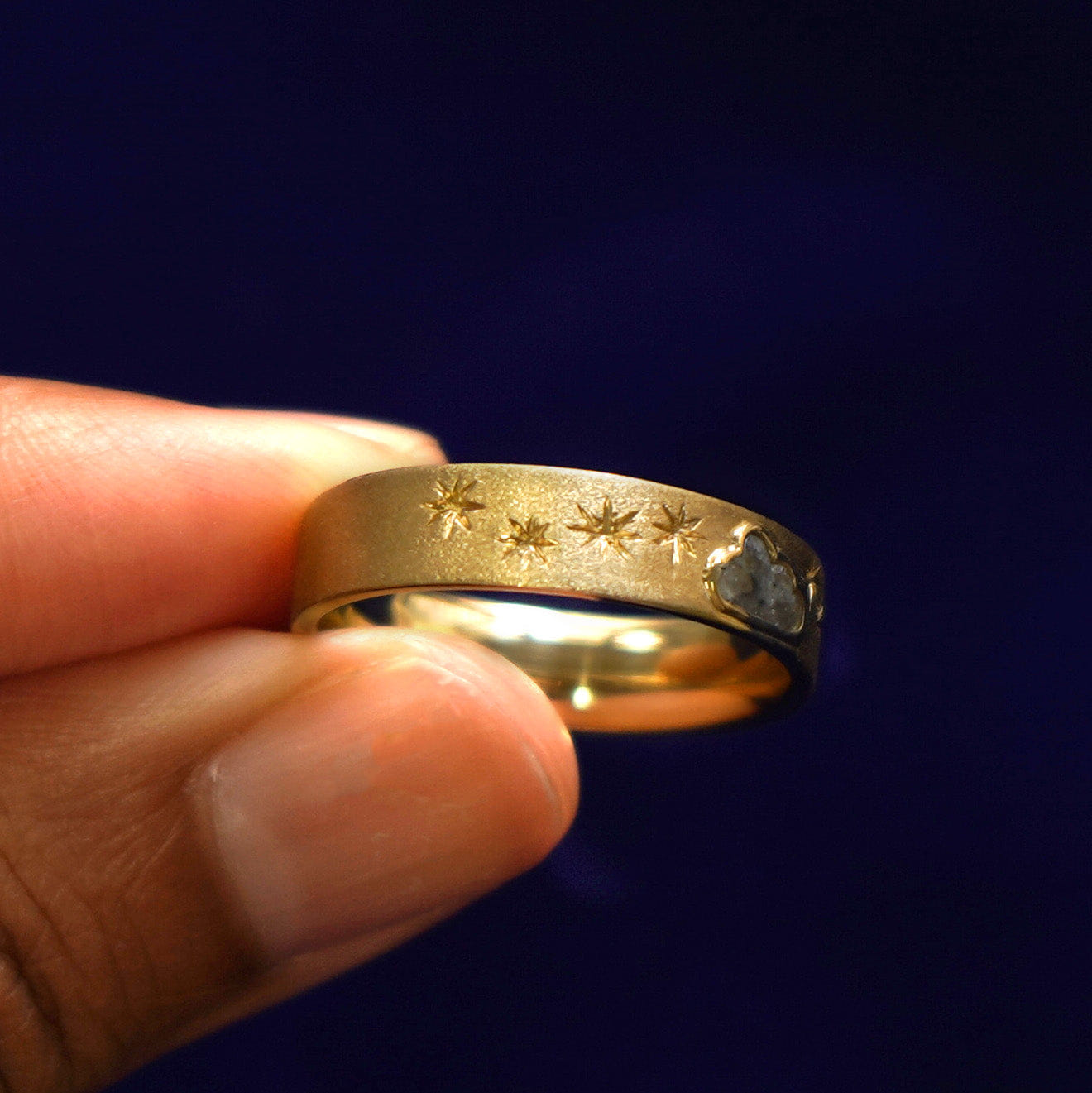 Automic Gold Studio Cloud Diamond Band